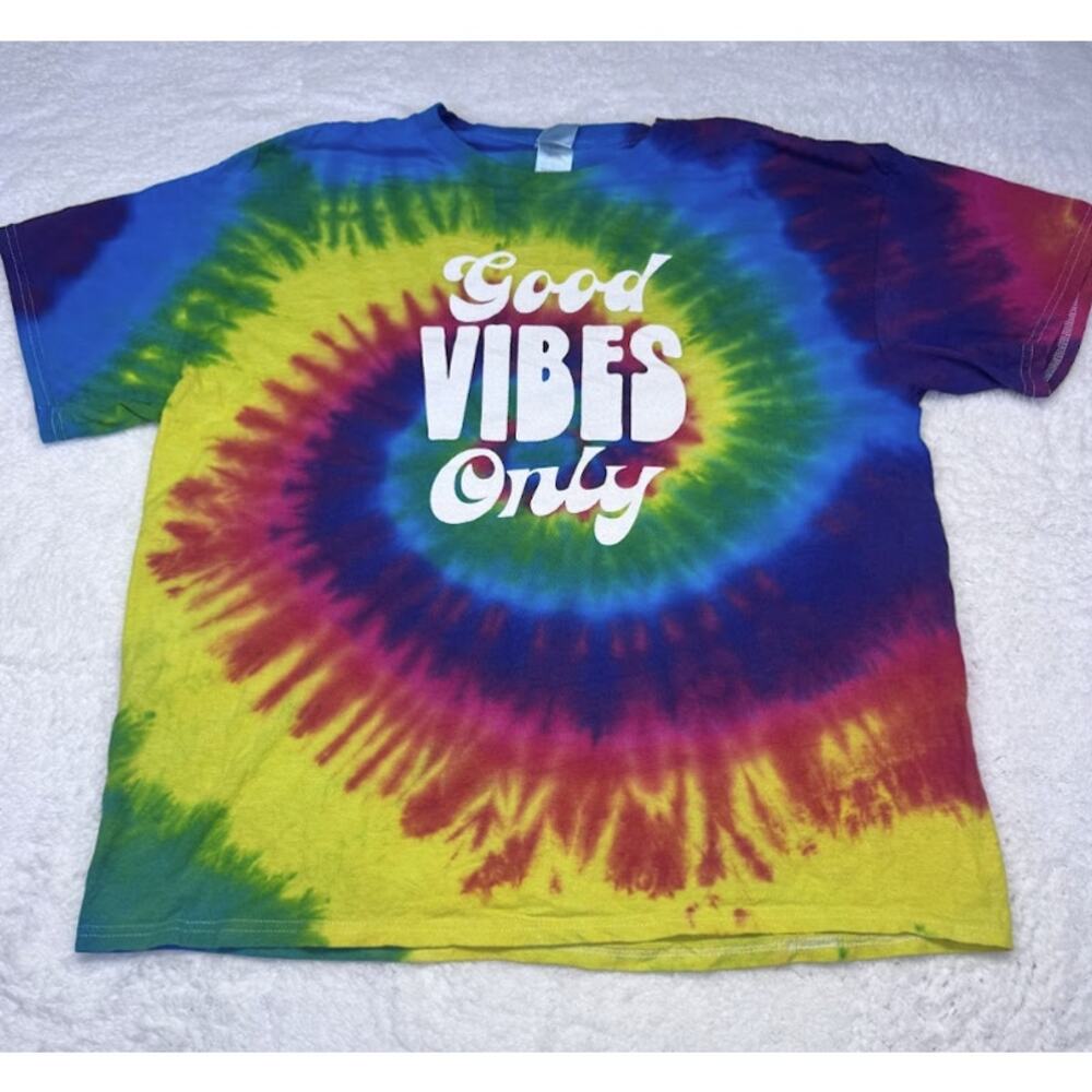TGI Fridays Good Vibes Only Tie Dye Graphic T-Shirt Colortone XL Rainbow